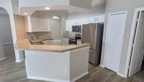 433 EASTBRIDGE DRIVE