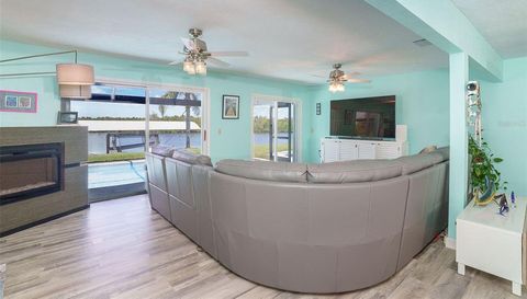 4195 SURFSIDE COURT