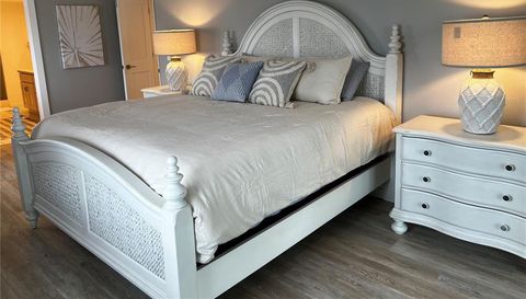 1465 GULF OF MEXICO DRIVE