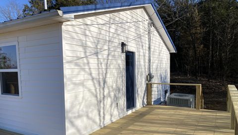 5875 Blue Springs Pkwy