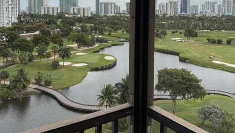 20379 W Country Club Dr