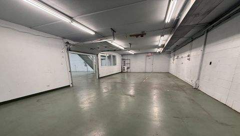 1881 Industrial Drive