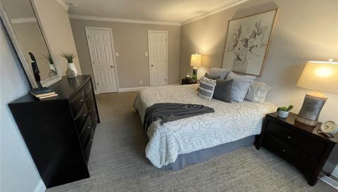 10381 Oxford Hill Drive