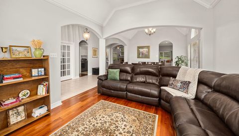 5210 Weston Dr