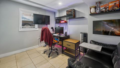 8426 W Betty Terrace