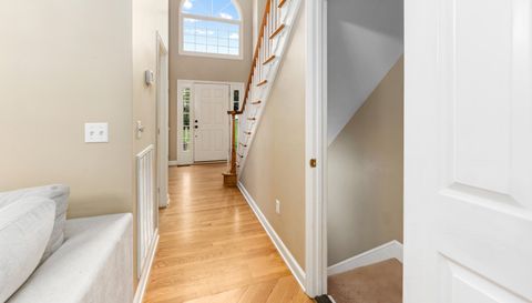 10320 Castlebridge Ct