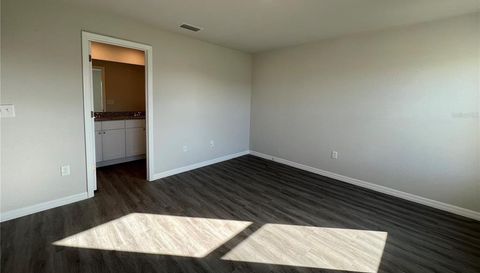 1392 Stone Ridge