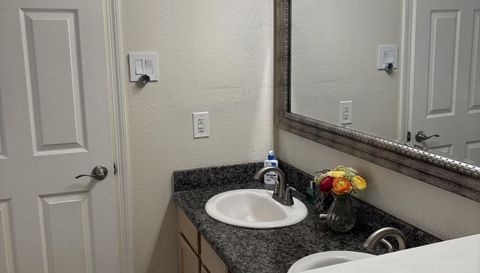 115 Papaya St