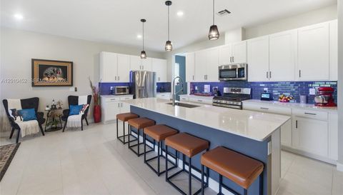 1902 Wandering Willow Way