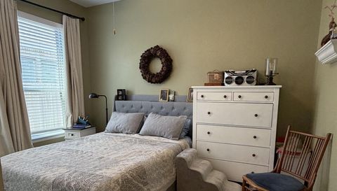 18323 Tiger Flowers Dr