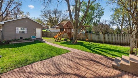 304 2nd Street N