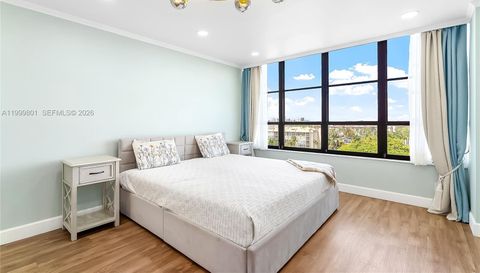 600 Three Islands Blvd