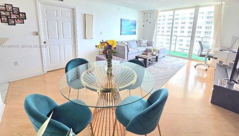 1155 Brickell Bay Dr