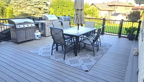 12817 S Surrey Ct