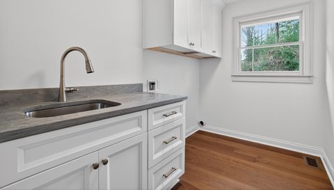 12080 Mountain Laurel Dr