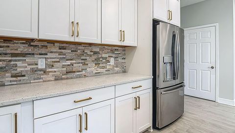 12538 Rangeland Blvd