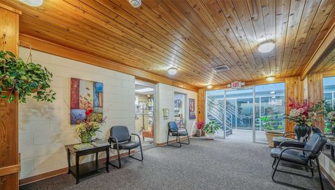 887 Old Country Rd