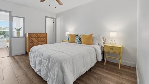 2257 World Pkwy Blvd W