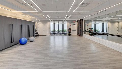 8299 Fishhawk Falls Court