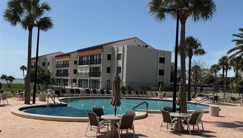 868 BAYWAY BOULEVARD