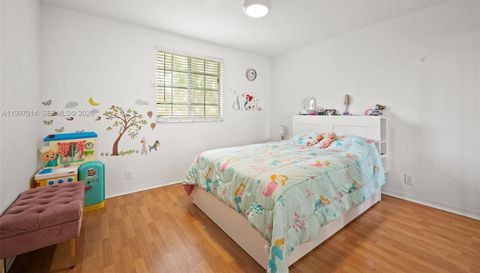 3676 San Simeon Cir