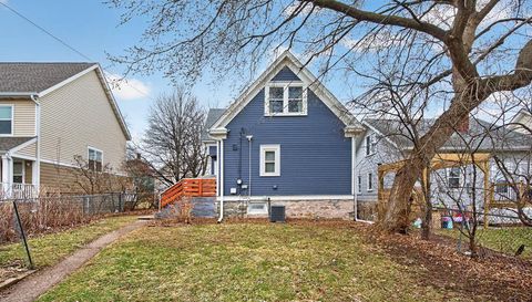 953 Carroll Avenue