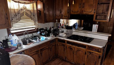 3126 Farrington Point Rd