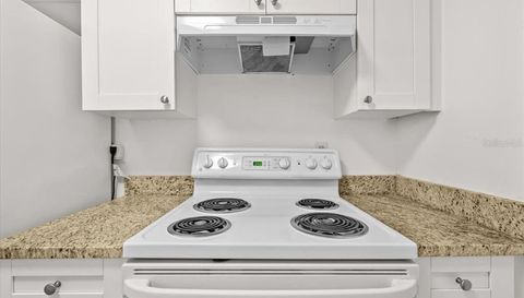 1235 S HIGHLAND AVENUE