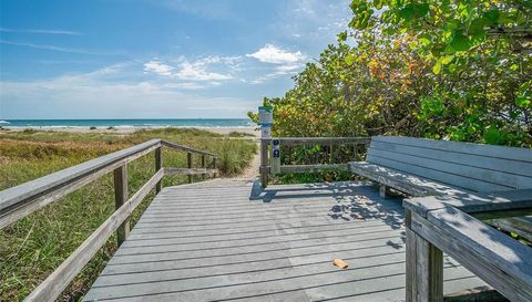 7520 RIDGEWOOD AVENUE