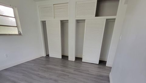 7610 SW 82nd St #J207