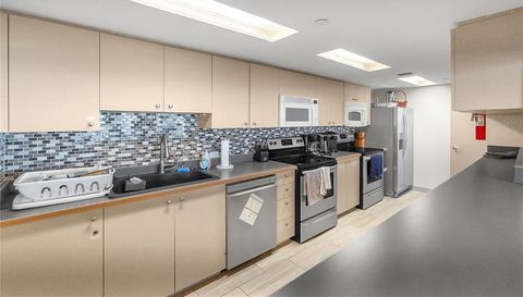 1000 Longboat Club Road