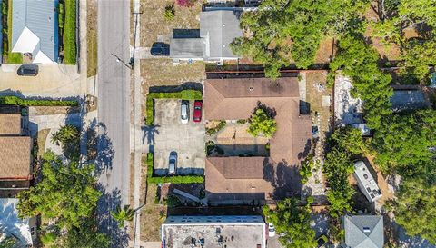 2006 7TH AVENUE W