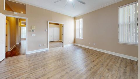 71 CARRIAGE CREEK WAY