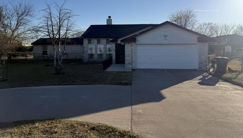 4908 S Clear Creek Rd