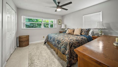 2100 S DAYTONA AVENUE