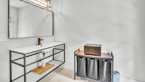 5374 Crooked Oak Cir