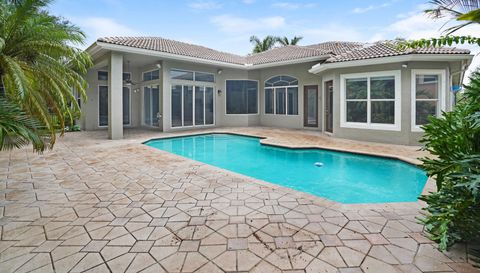 6713 NW 127th Terrace