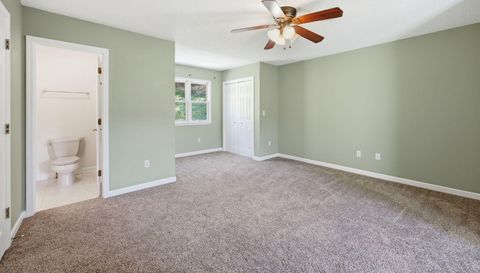 29 Small Mountain Dr
