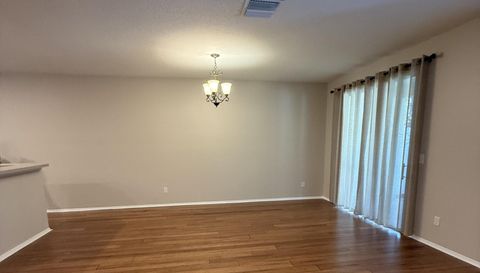 5922 Bartram Village Dr