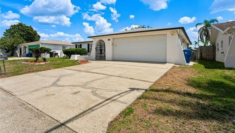 7234 LINCOLN PARK LN