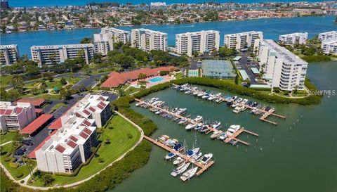7974 Sailboat Key BOULEVARD S