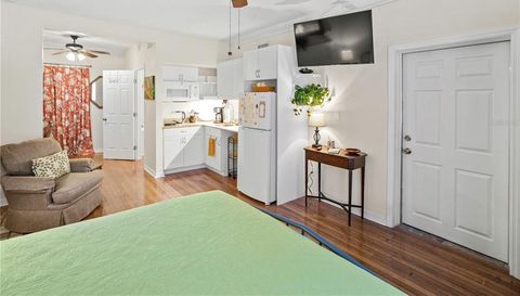2218 Brevard