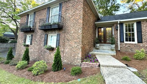 5911 N Shenandoah Rd