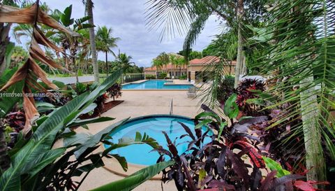 1251 Benoist Farms Rd