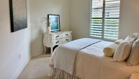 7476 Moorgate Point Way