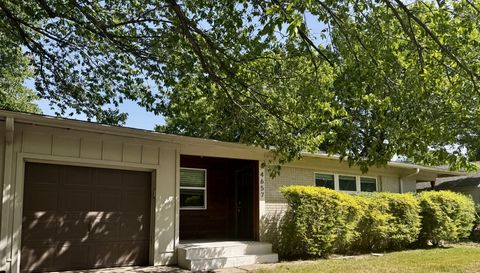 4657 Selkirk Dr