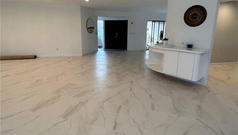 4600 King Palm Dr