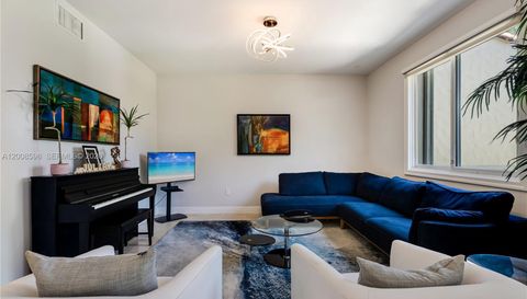 13636 Deering Bay Dr