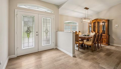 399 W MASSACHUSETTS ST