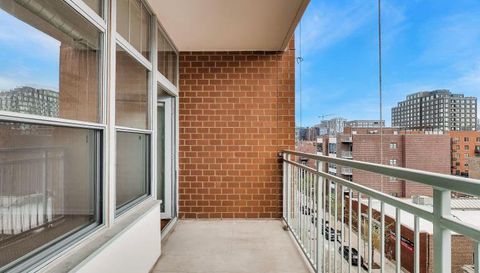 1200 W Monroe Street